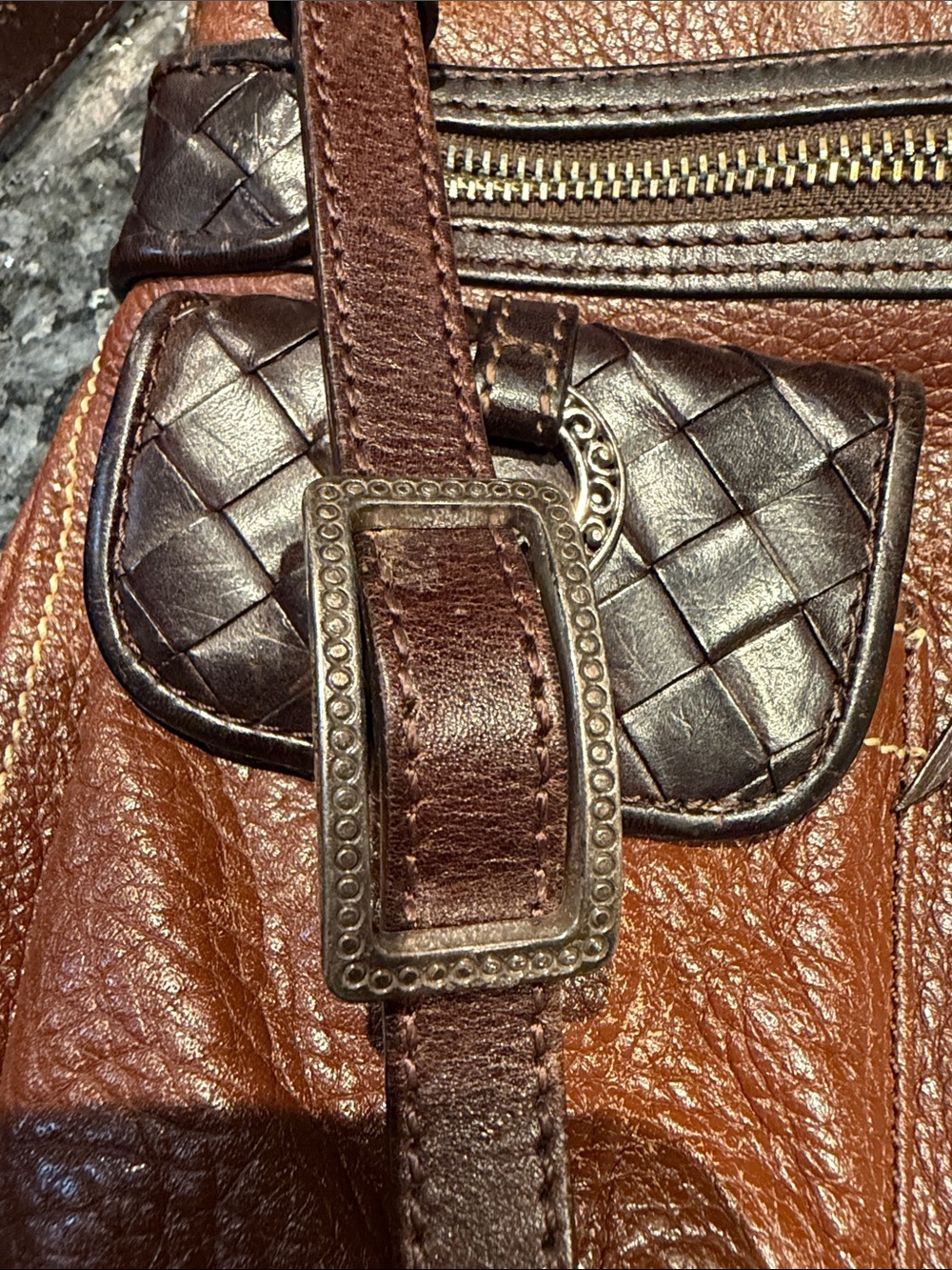 Brighton Brown Leather Crossbody Bag with Dark Brown Trim - Picture 4 of 7